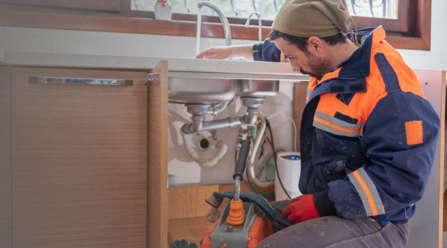 Local water heater installation in McClure, IL